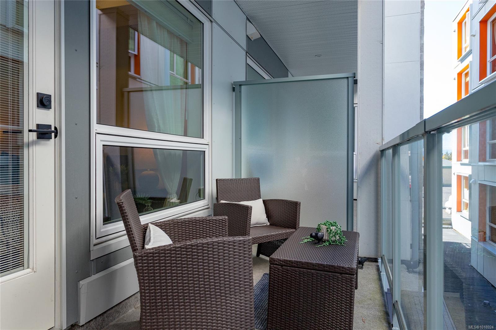 9818 Fourth St # 305