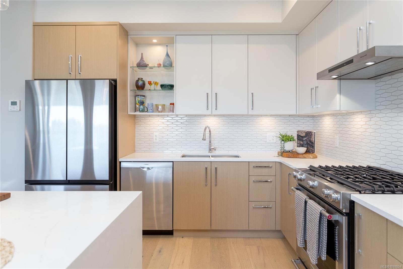 9818 Fourth St # 305