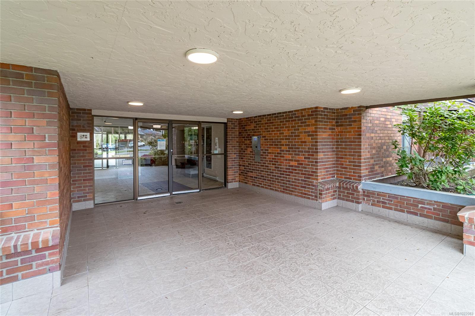 1655 Begbie St # 314