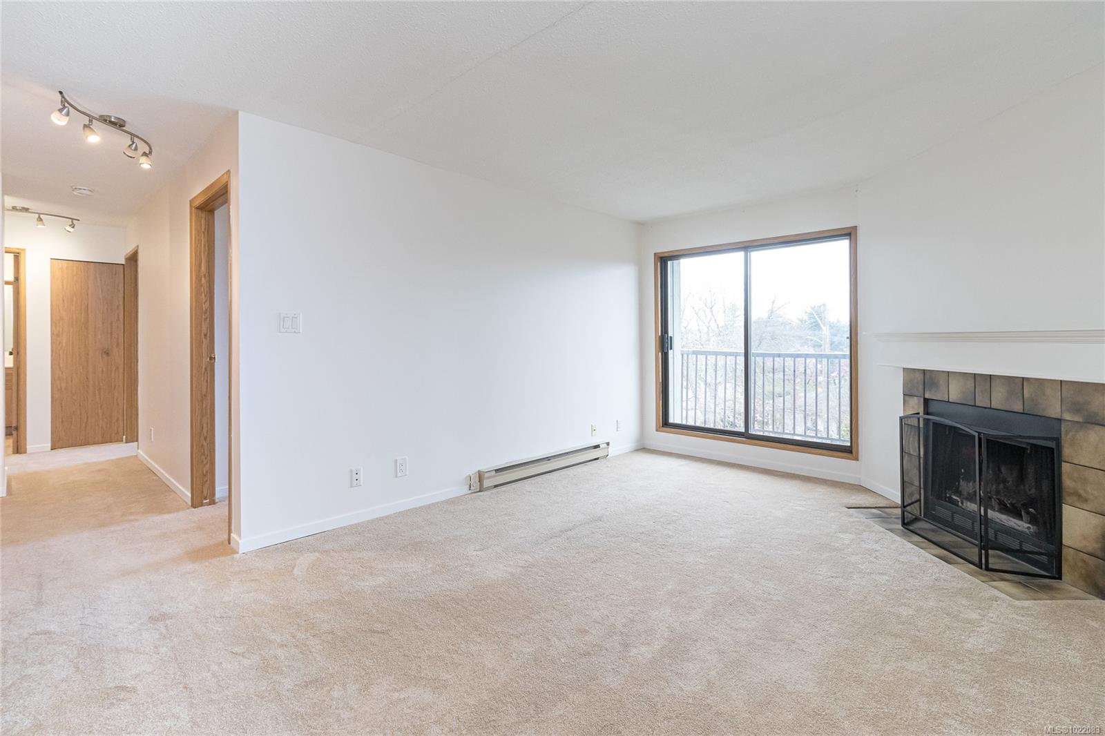 1655 Begbie St # 314