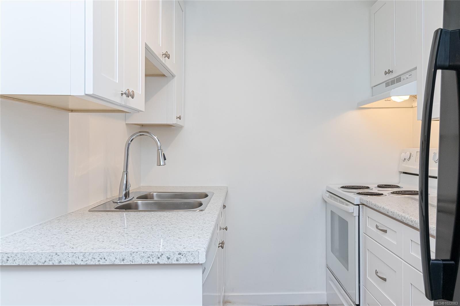 1655 Begbie St # 314