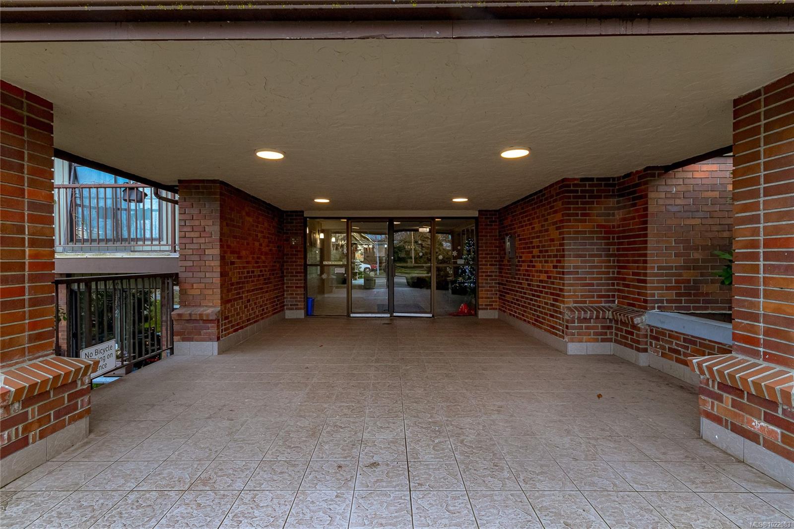 1655 Begbie St # 314