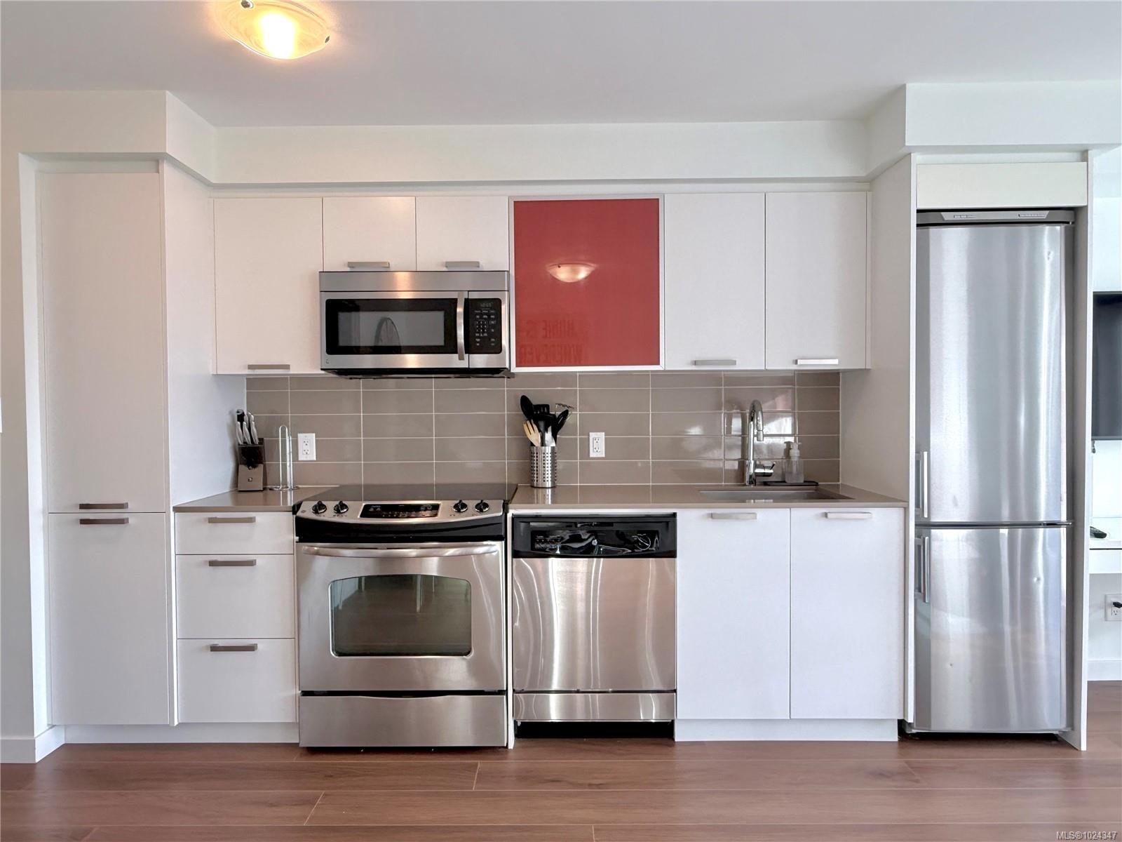 517 Fisgard St # 310