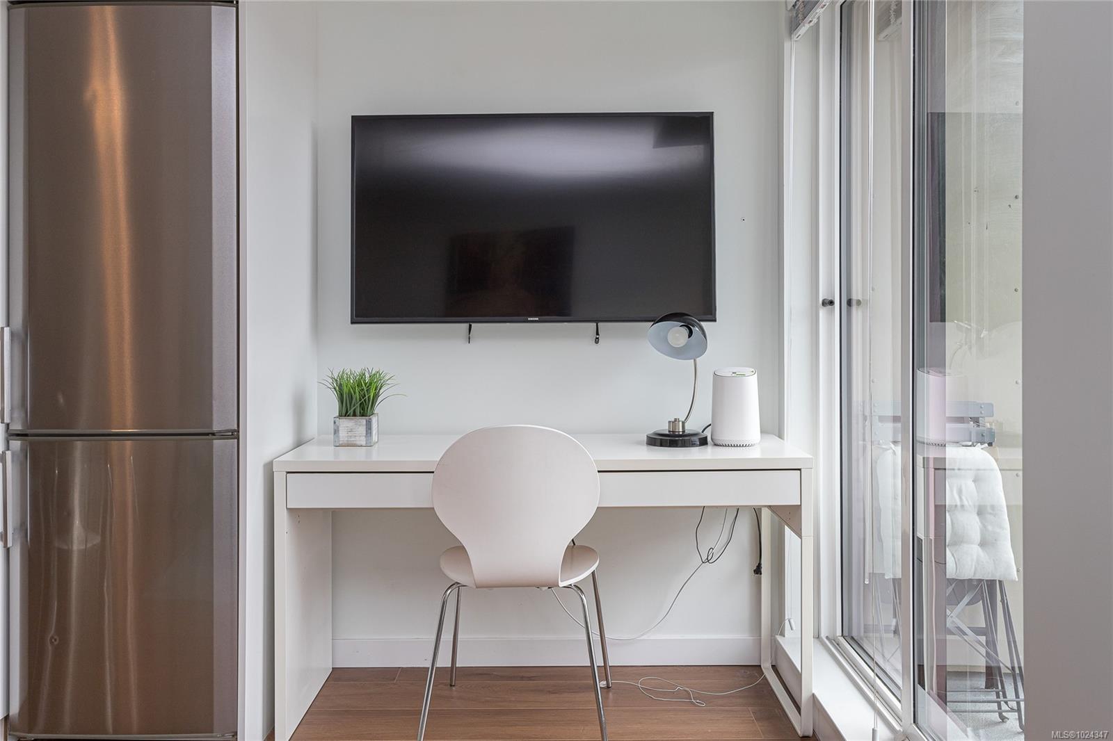 517 Fisgard St # 310