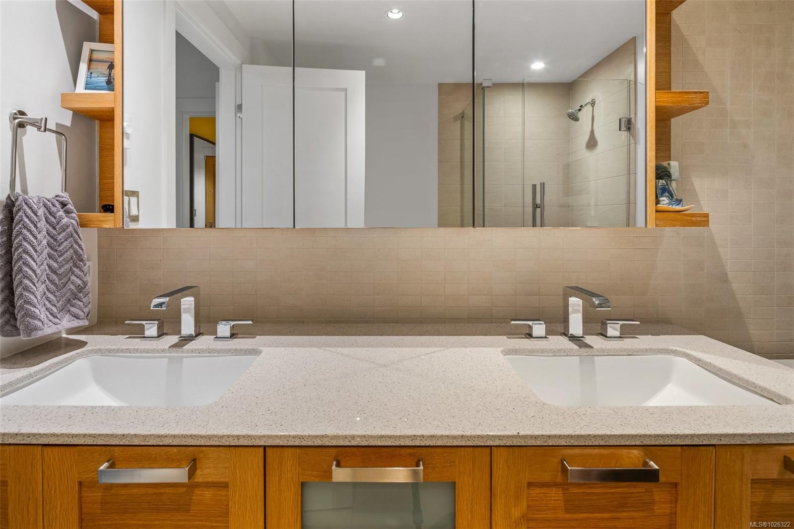 365 Waterfront Cres # 116