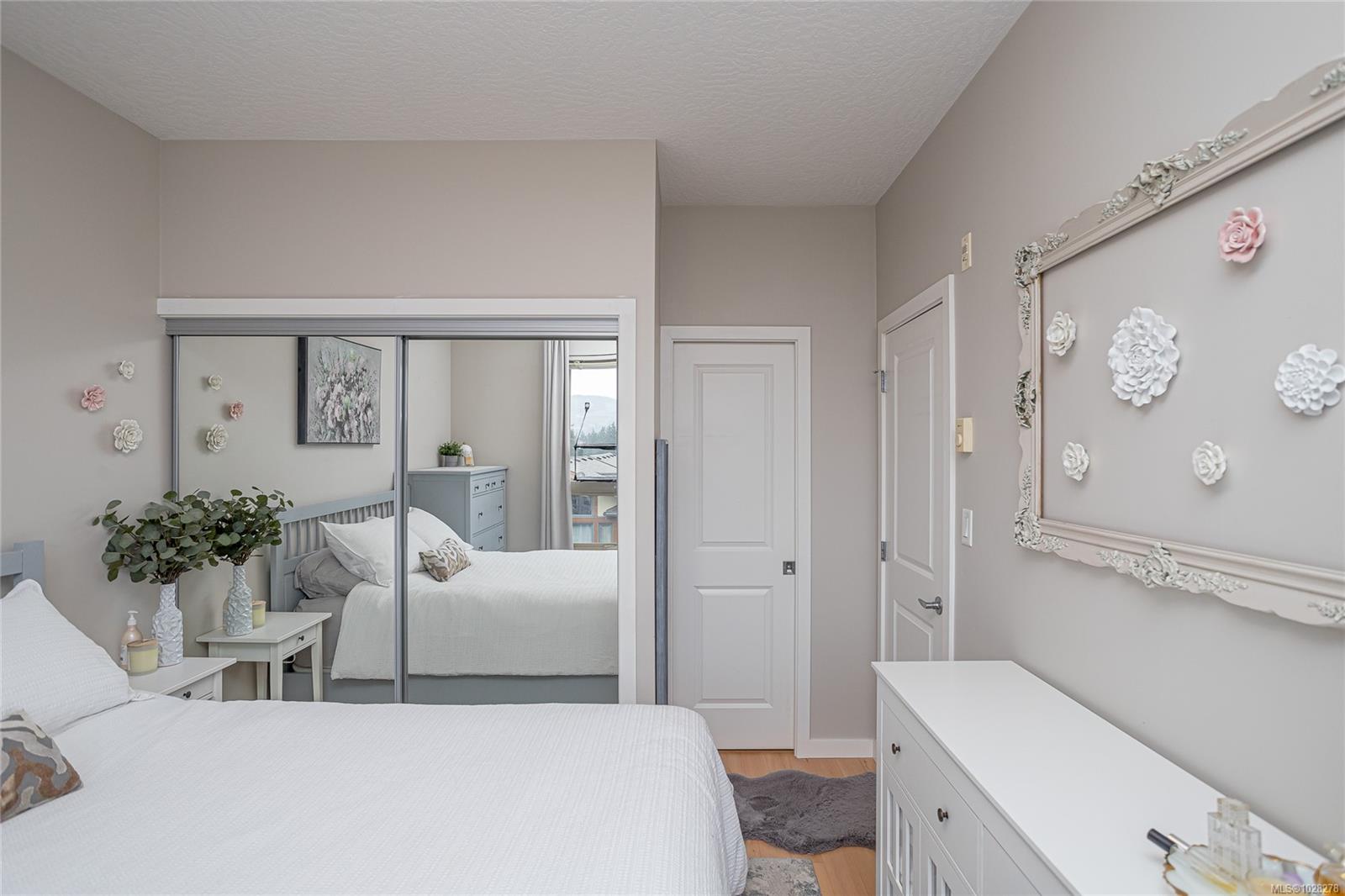 3240 Jacklin Rd # 402