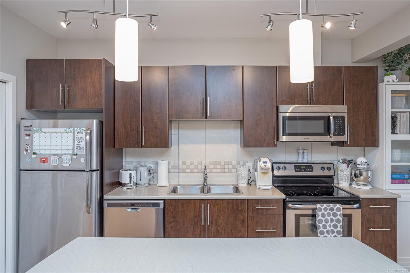 3240 Jacklin Rd # 402