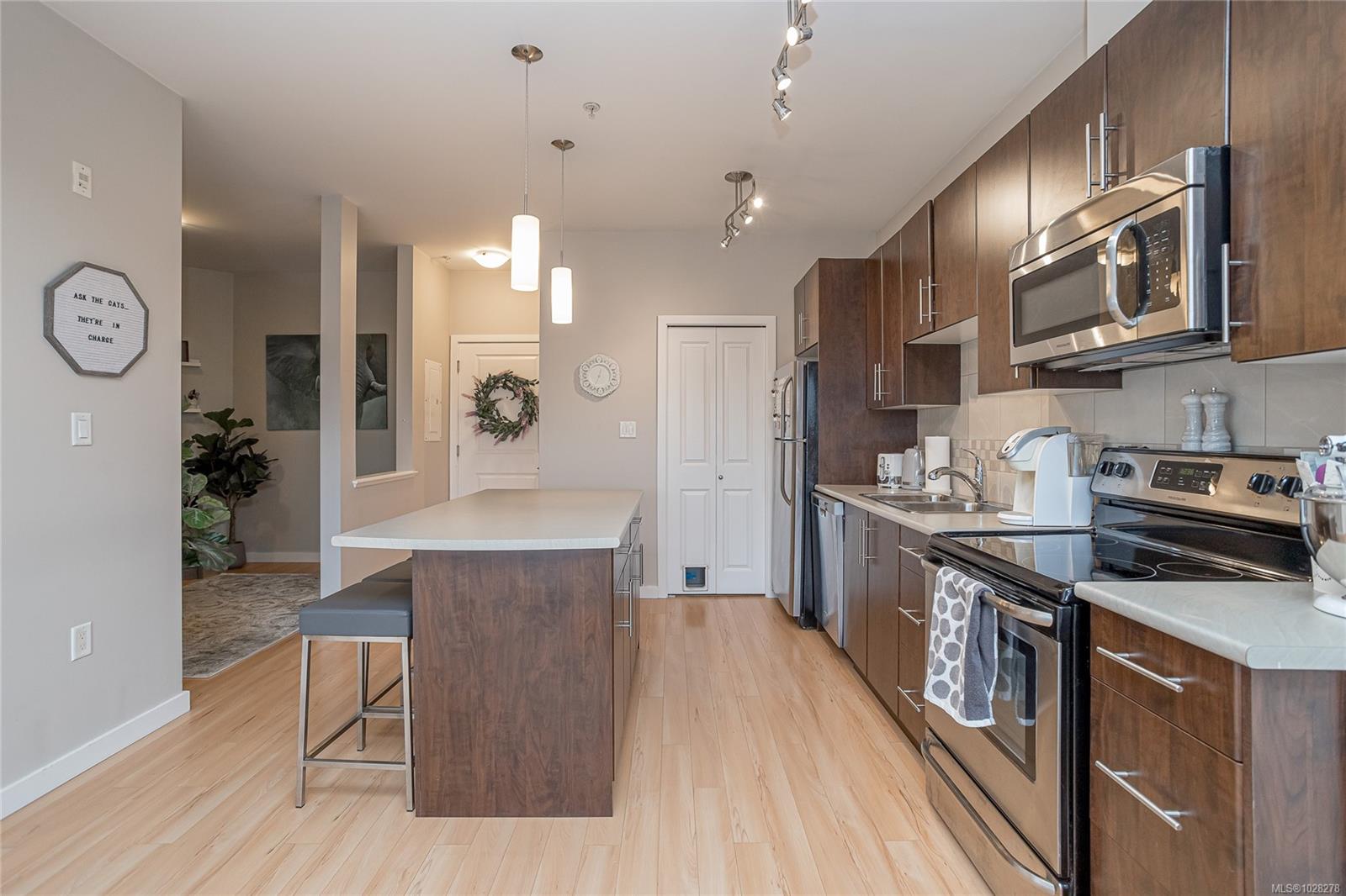 3240 Jacklin Rd # 402