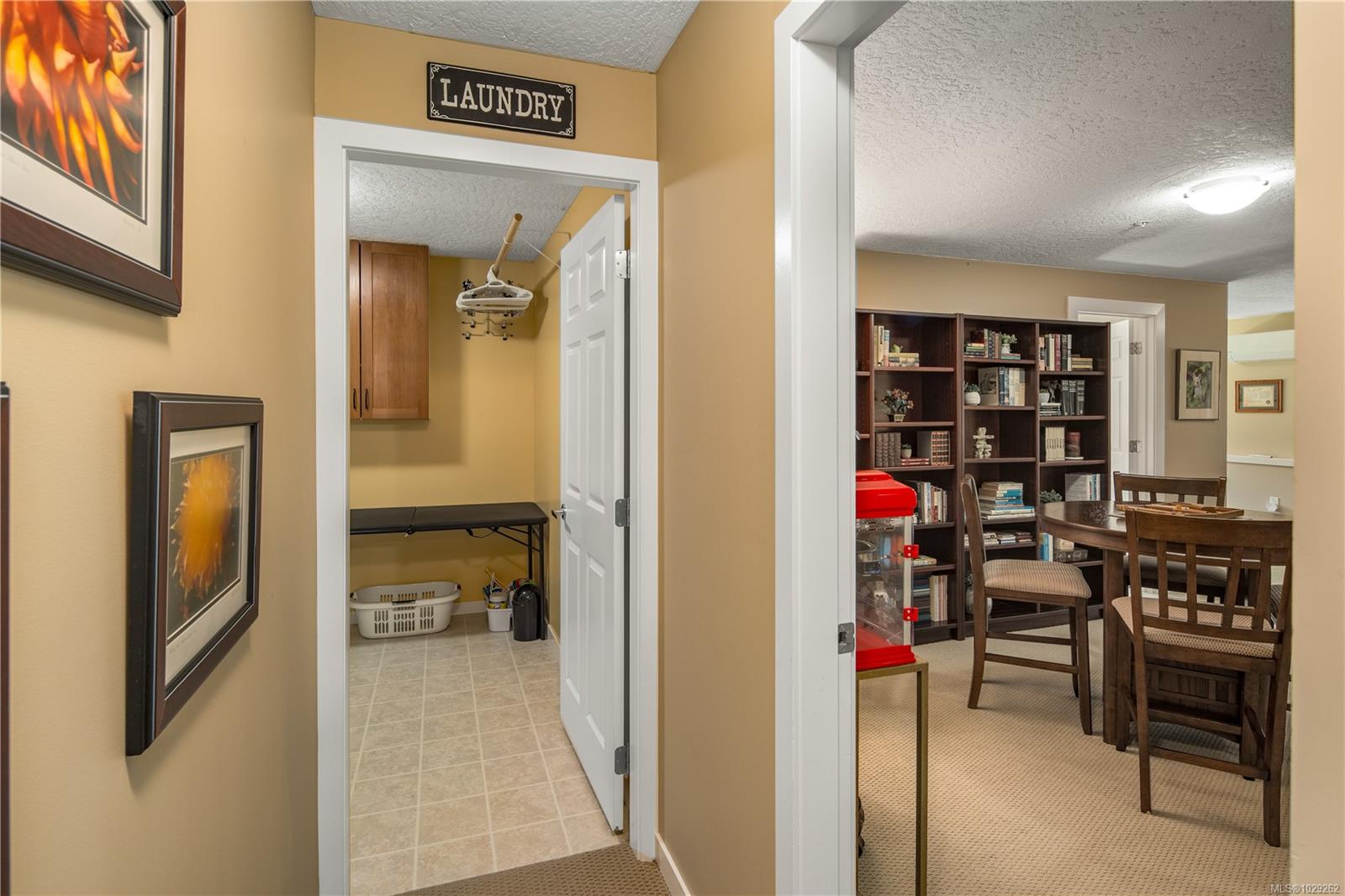 2120 Harrow Gate # 102