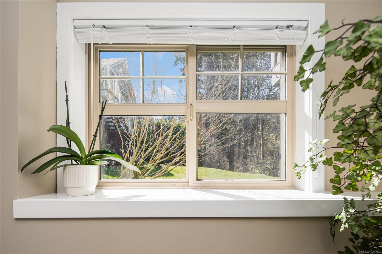 2120 Harrow Gate # 102