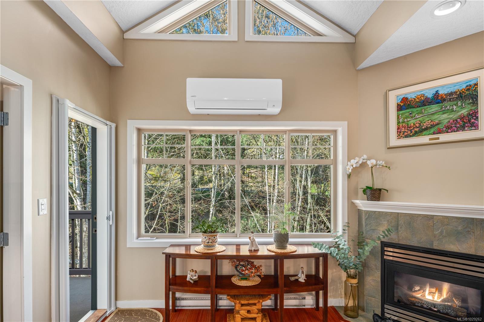 2120 Harrow Gate # 102