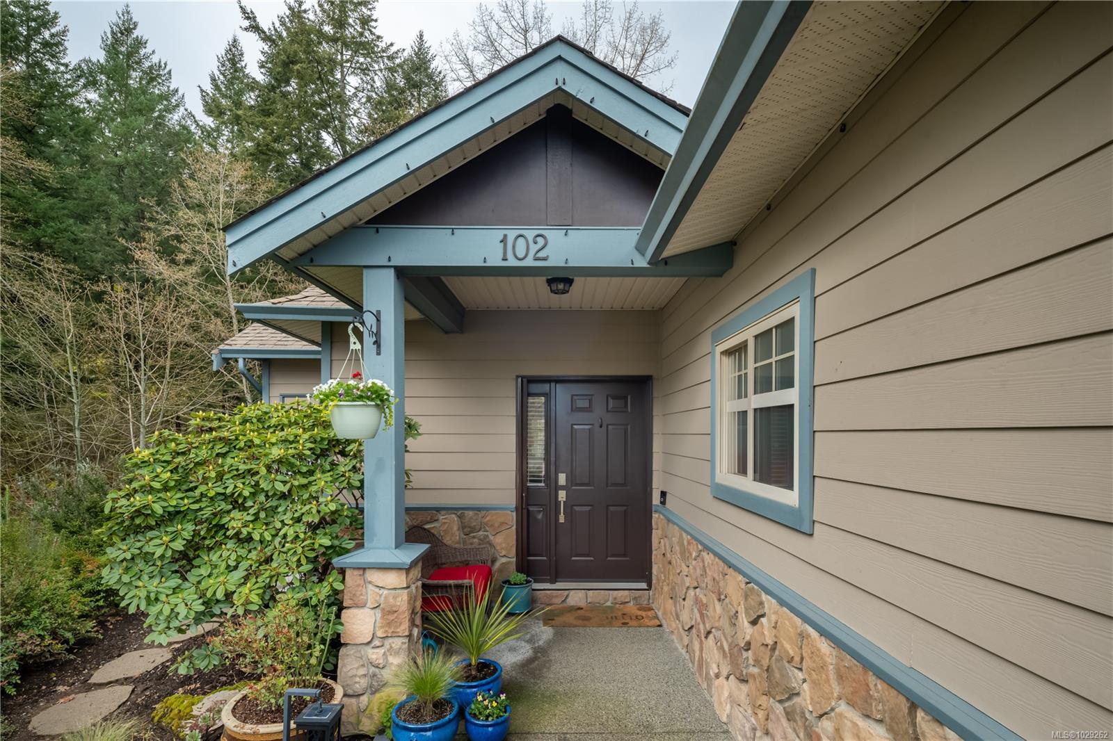 2120 Harrow Gate # 102