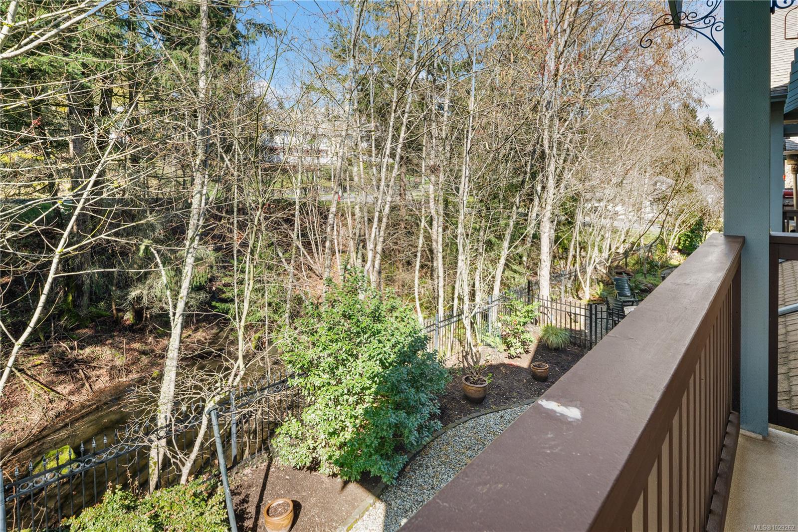 2120 Harrow Gate # 102