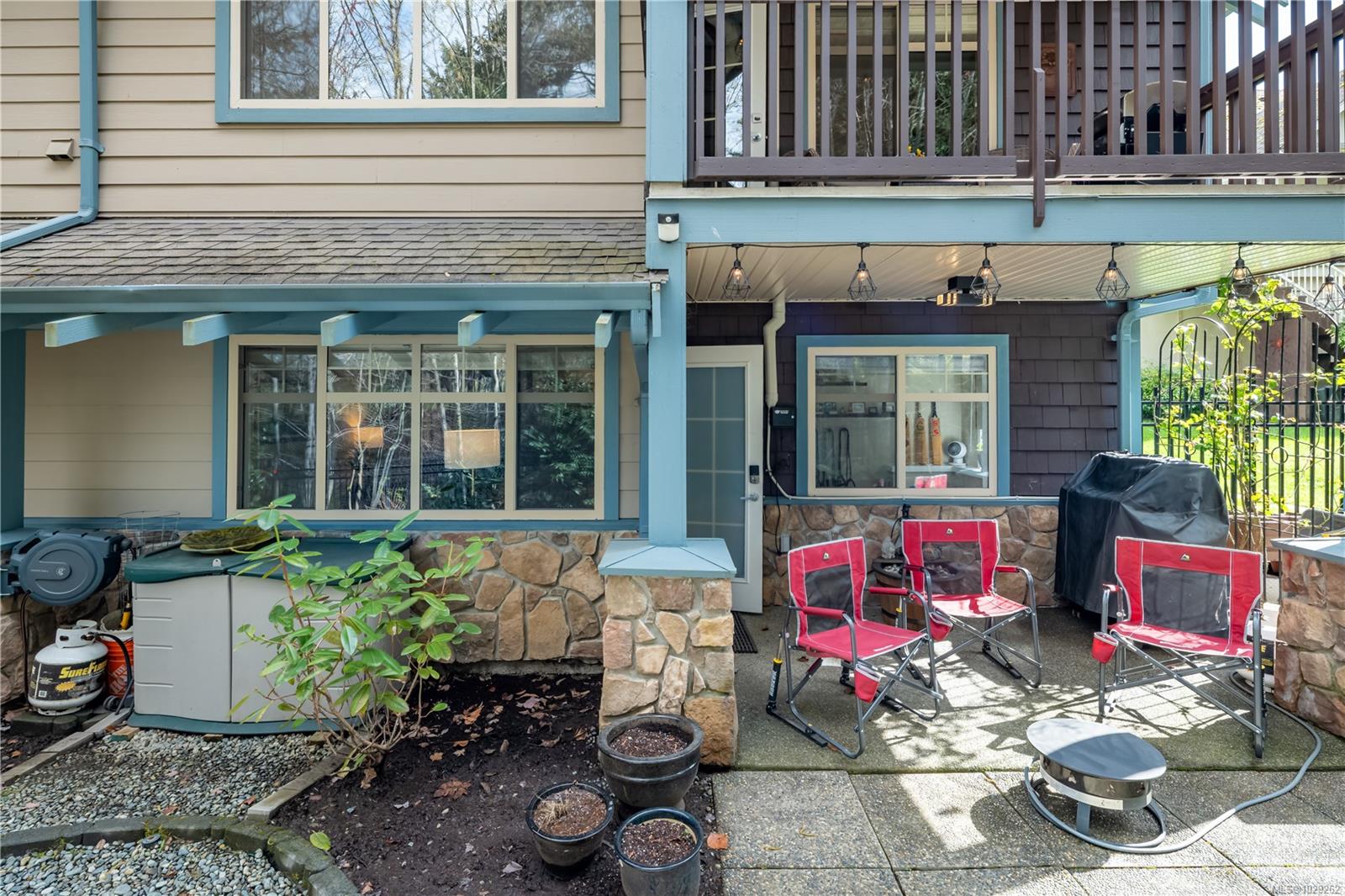 2120 Harrow Gate # 102