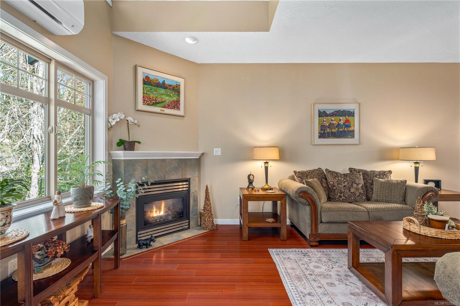 2120 Harrow Gate # 102