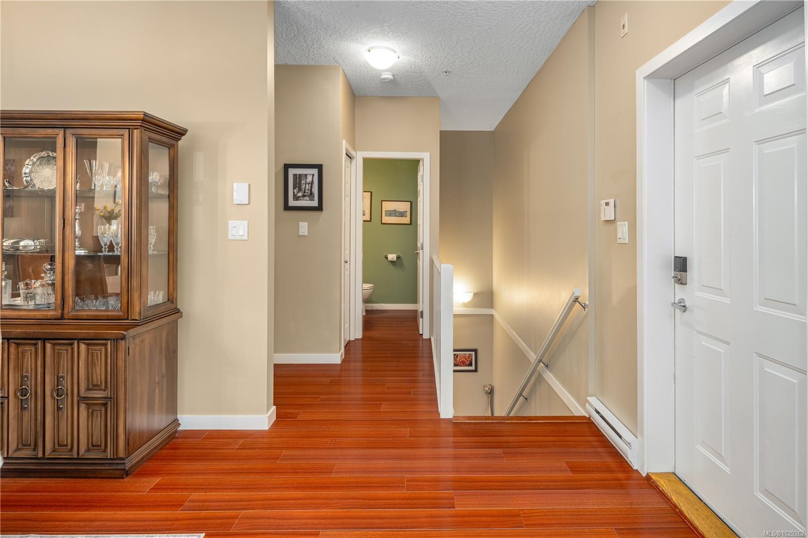 2120 Harrow Gate # 102