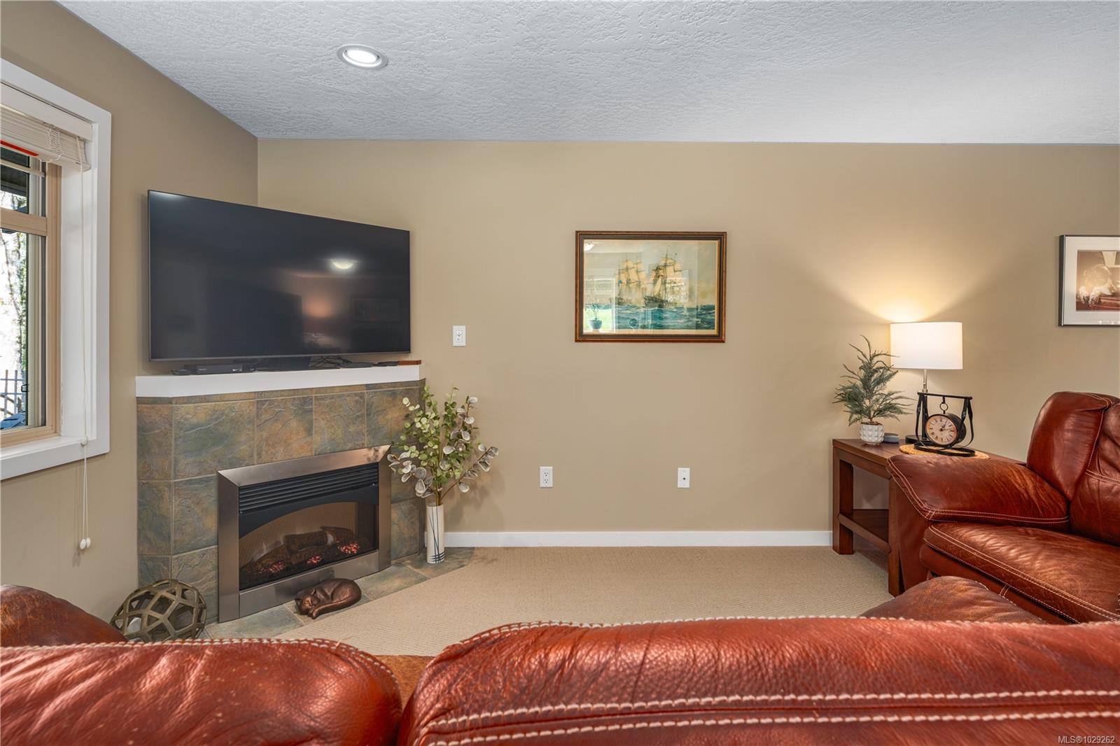 2120 Harrow Gate # 102