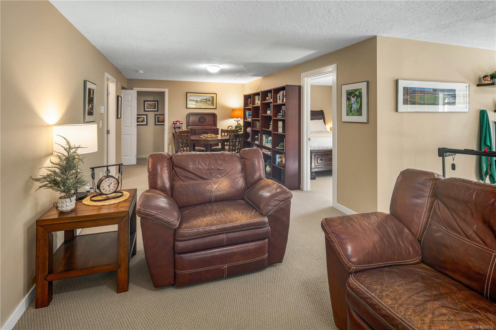 2120 Harrow Gate # 102