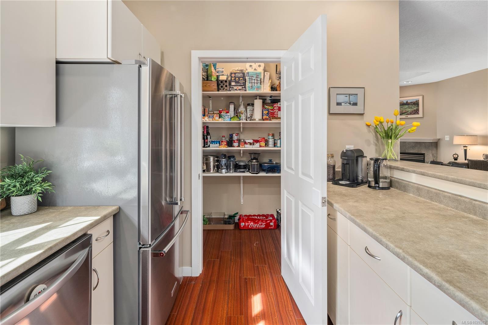 2120 Harrow Gate # 102