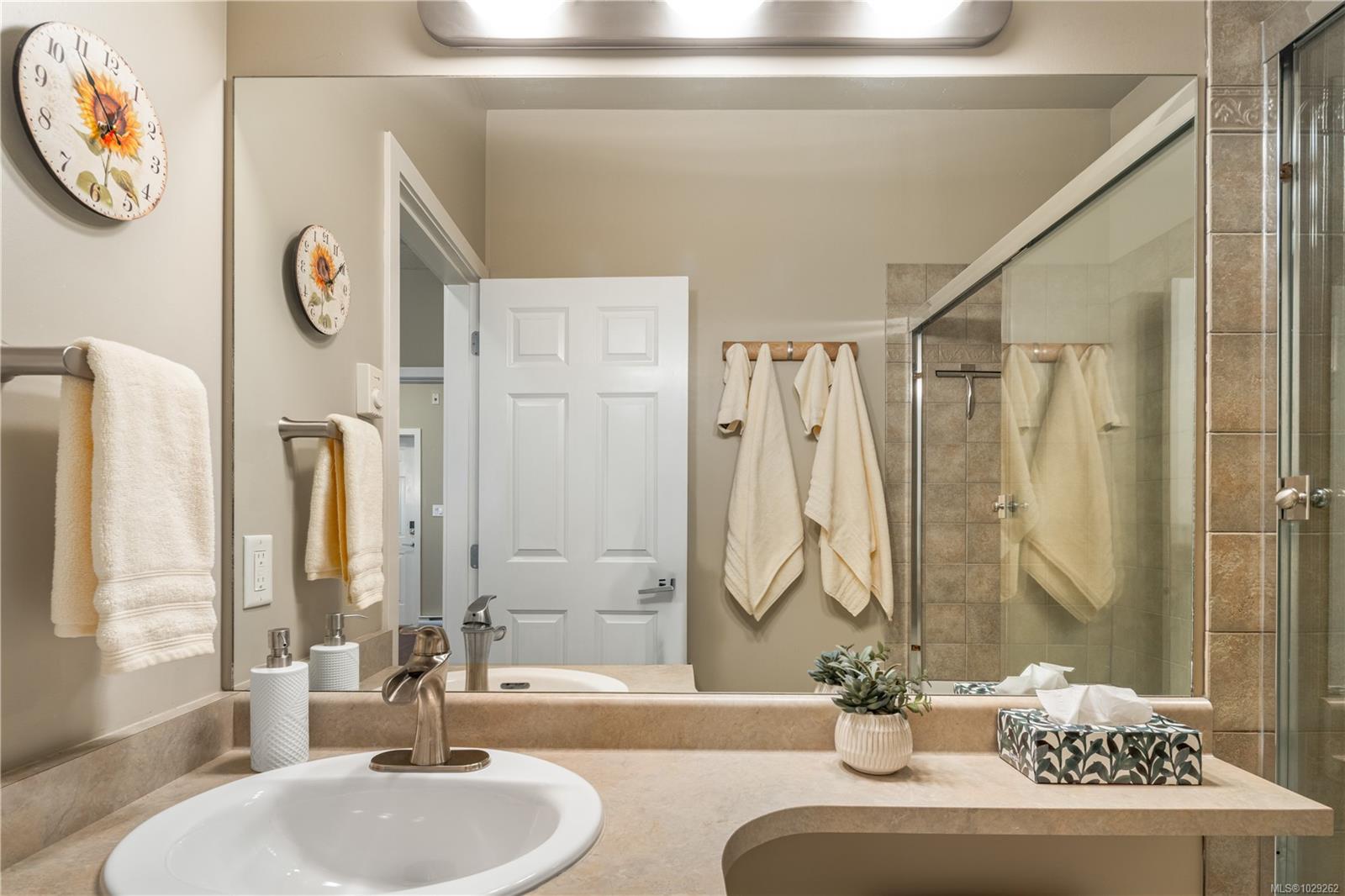 2120 Harrow Gate # 102