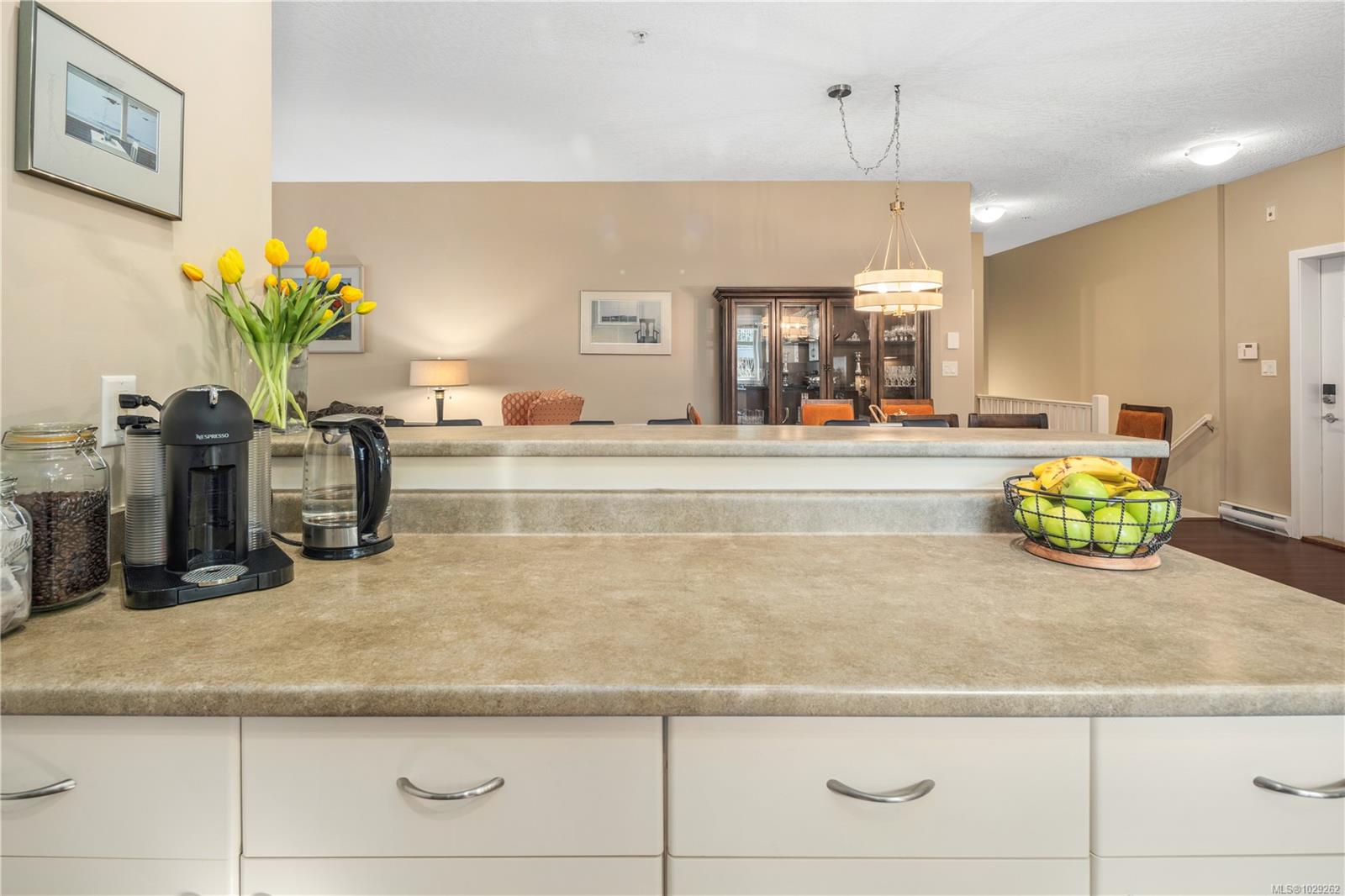 2120 Harrow Gate # 102