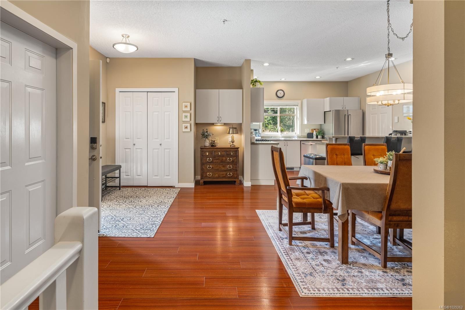 2120 Harrow Gate # 102