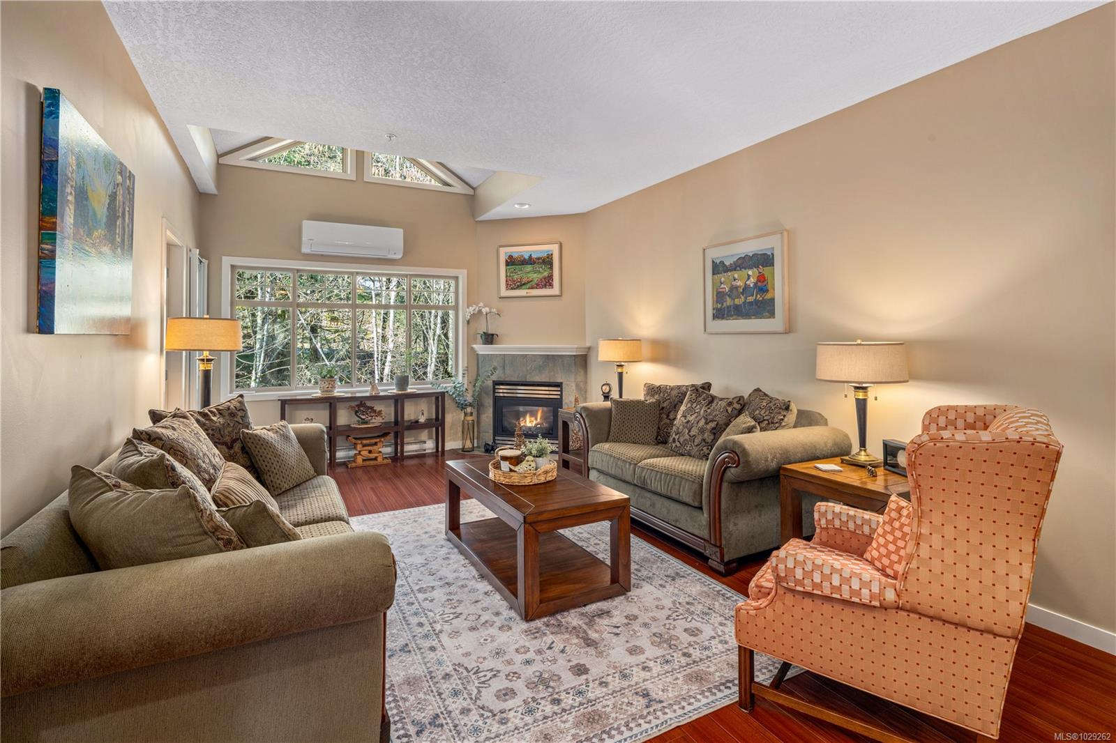 2120 Harrow Gate # 102