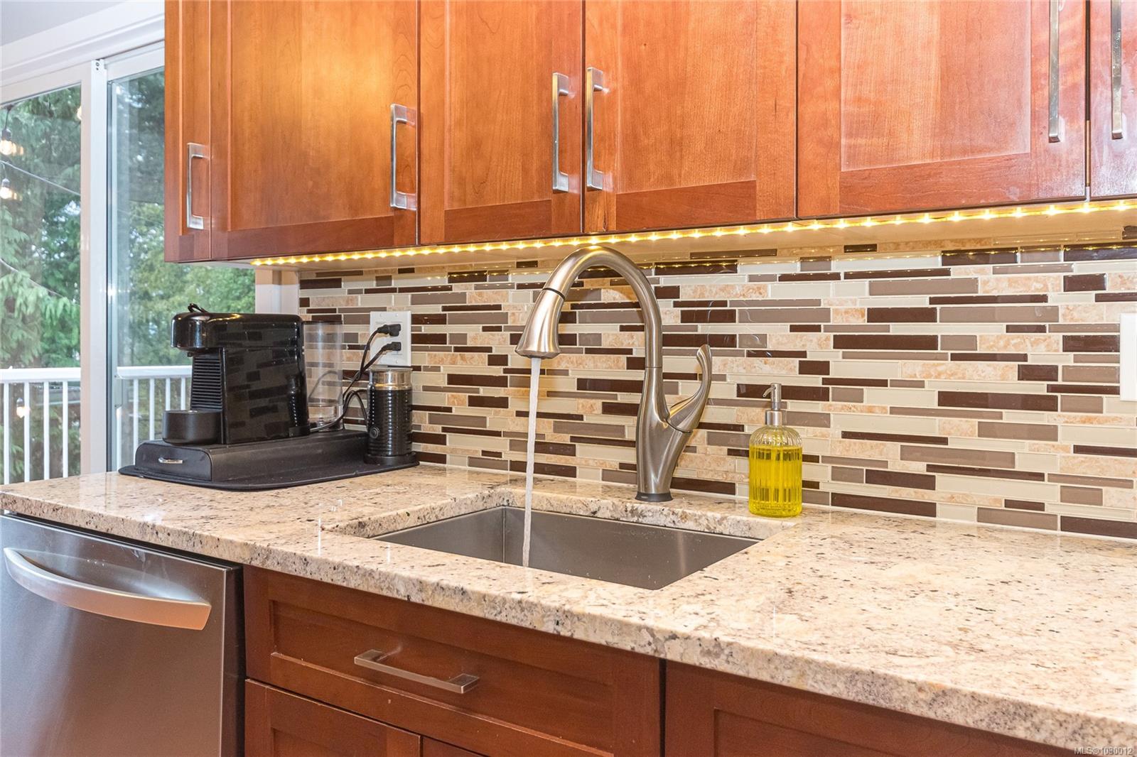 10930 Fernie Wynd Rd