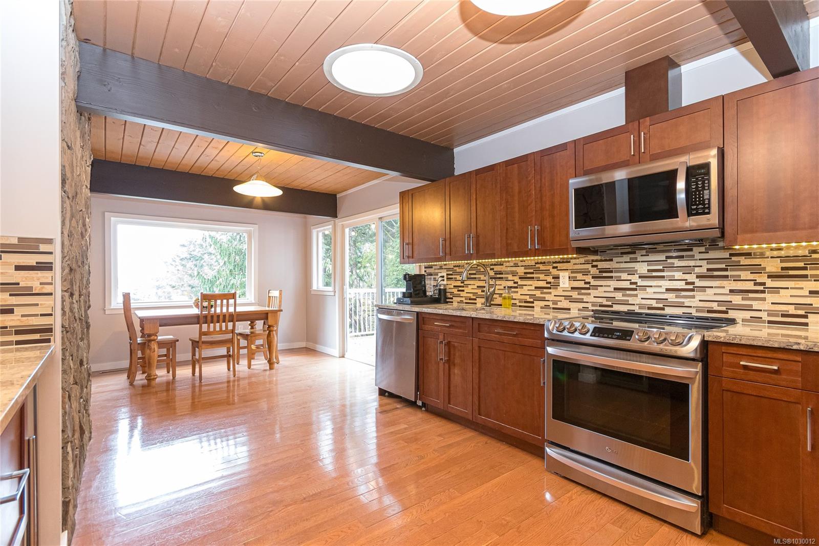 10930 Fernie Wynd Rd