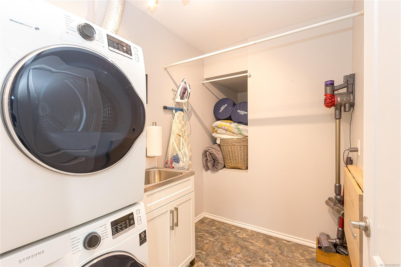 10930 Fernie Wynd Rd