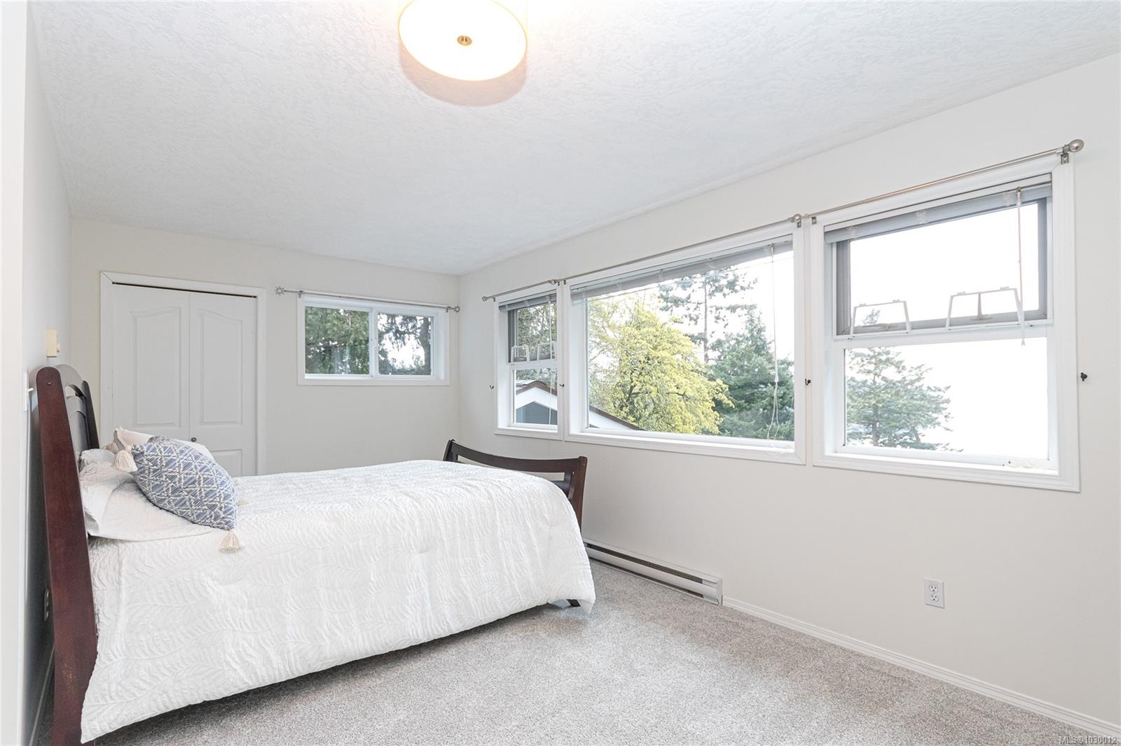 10930 Fernie Wynd Rd