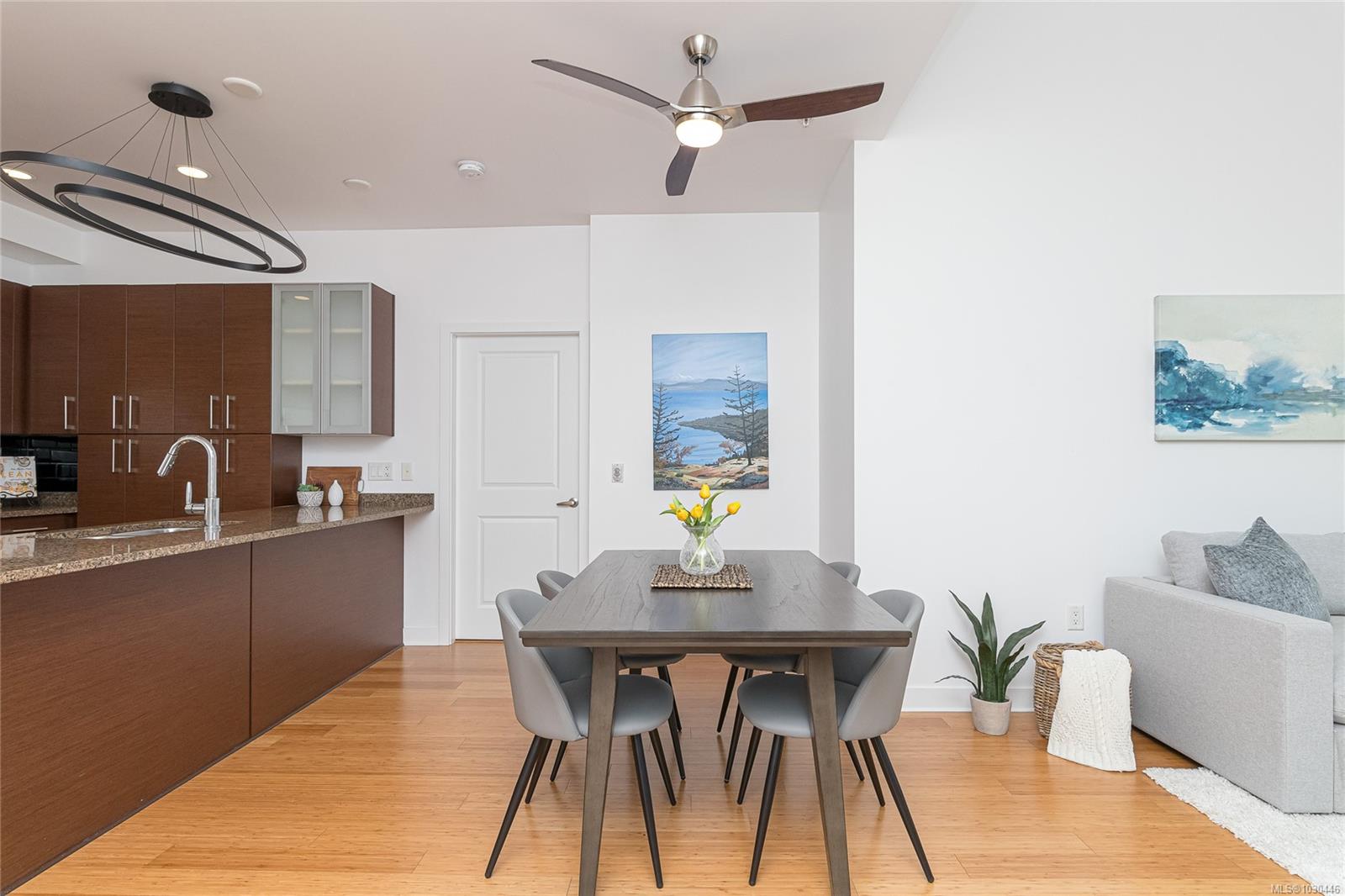 4394 West Saanich Rd Unit: 405