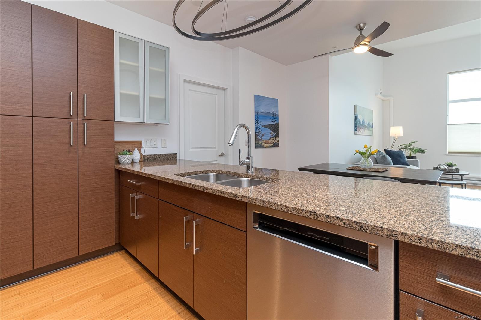 4394 West Saanich Rd Unit: 405