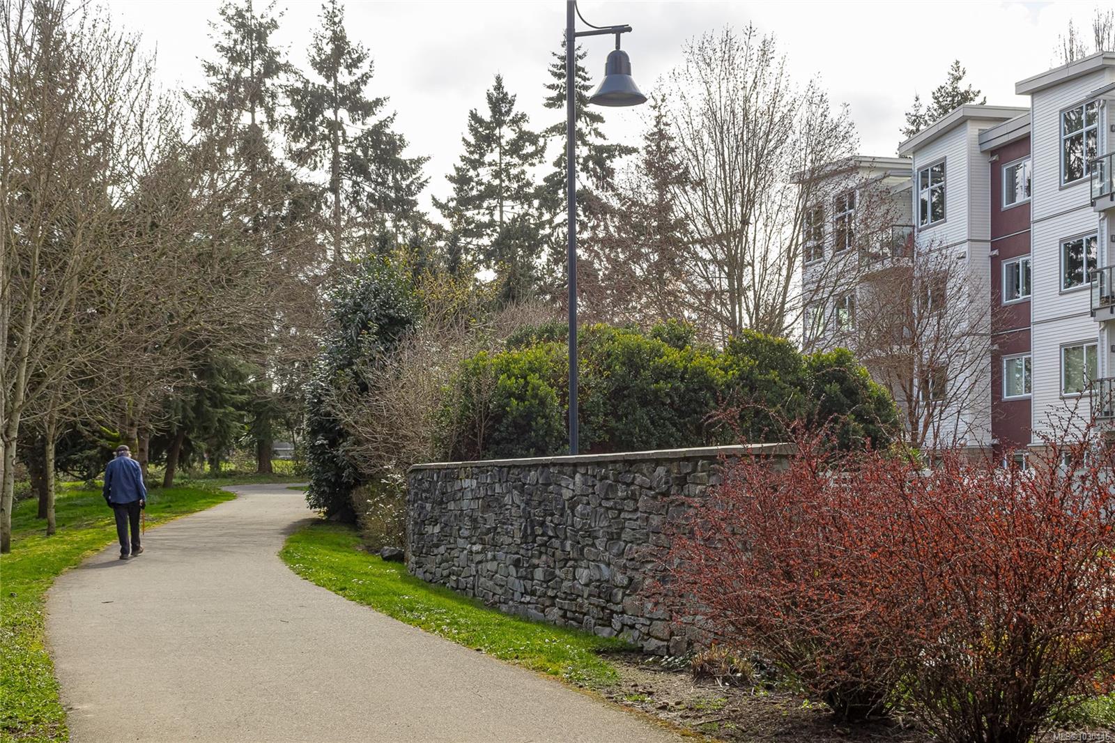 4394 West Saanich Rd Unit: 405