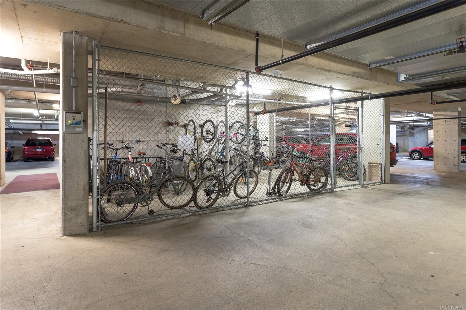 4394 West Saanich Rd Unit: 405