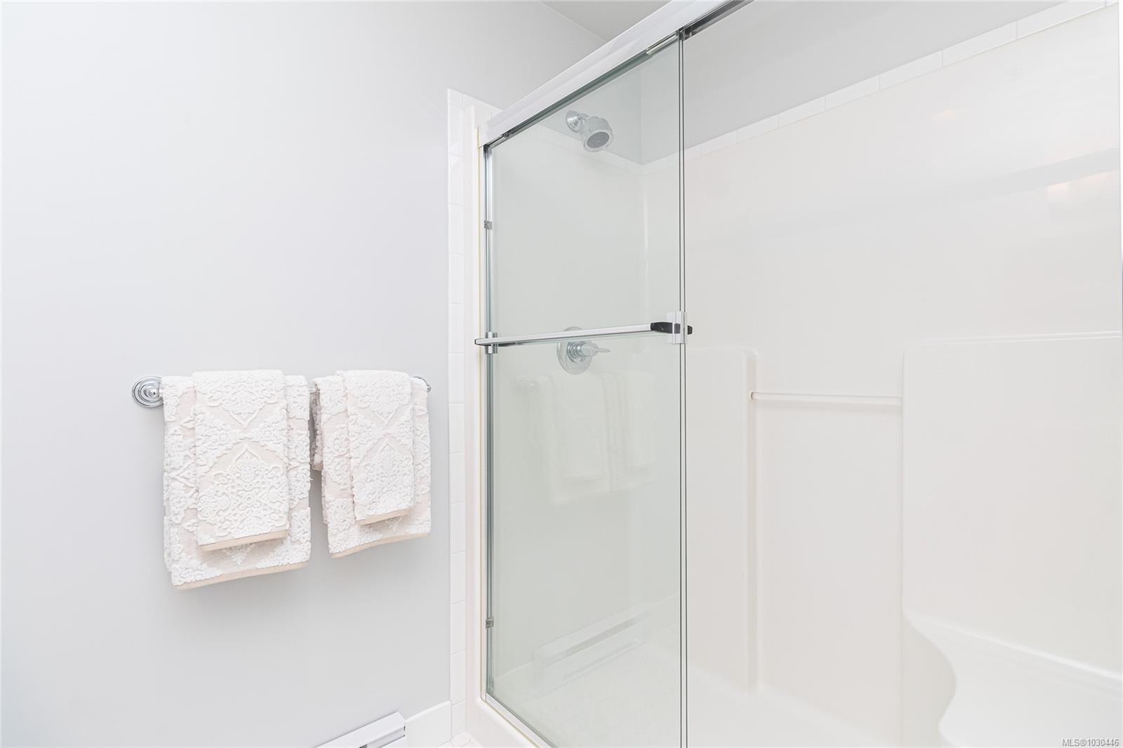 4394 West Saanich Rd Unit: 405