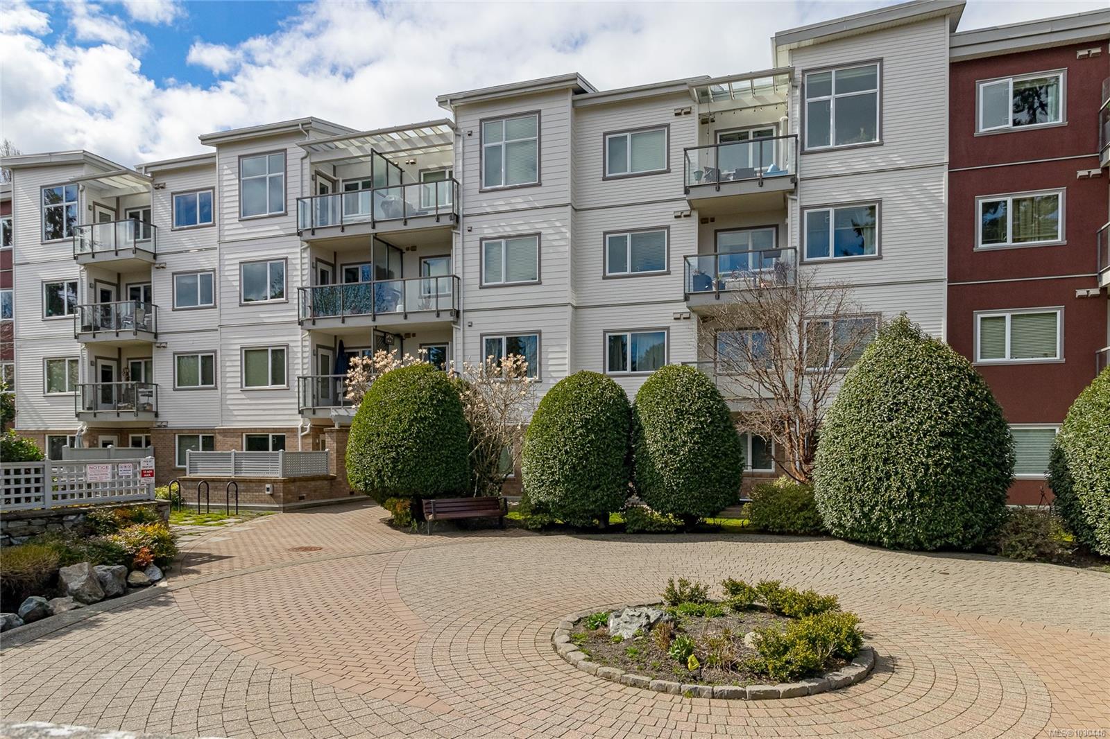 4394 West Saanich Rd Unit: 405