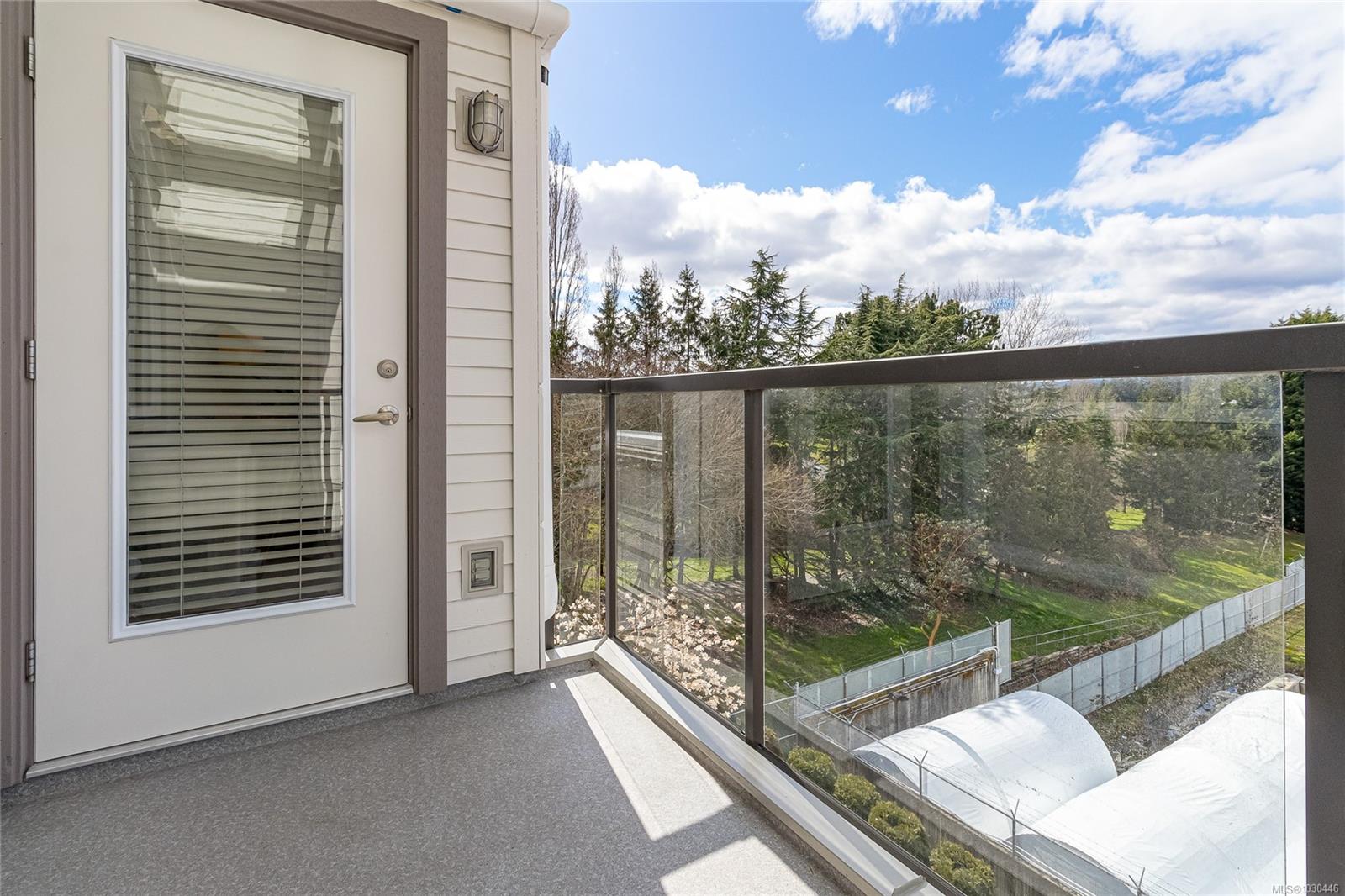 4394 West Saanich Rd Unit: 405