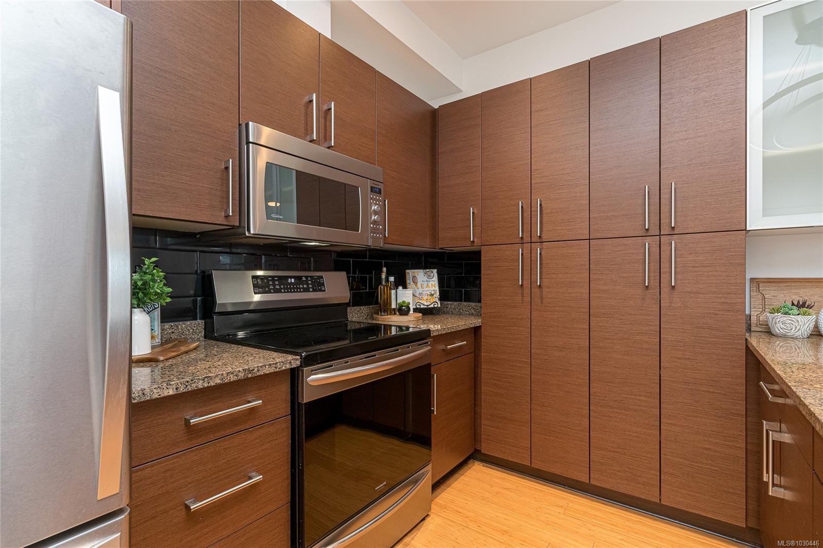 4394 West Saanich Rd Unit: 405