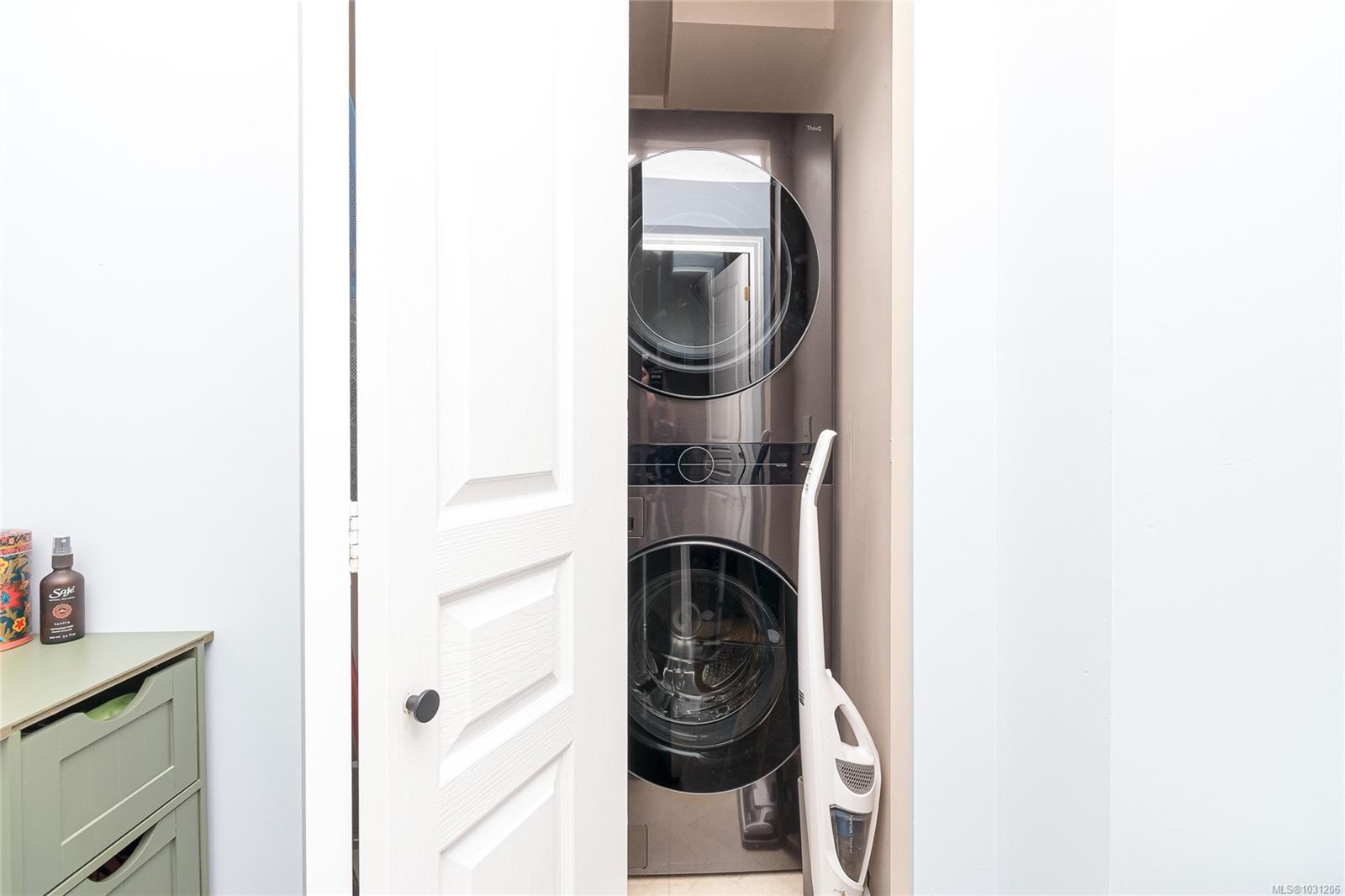 1025 Meares St # 309