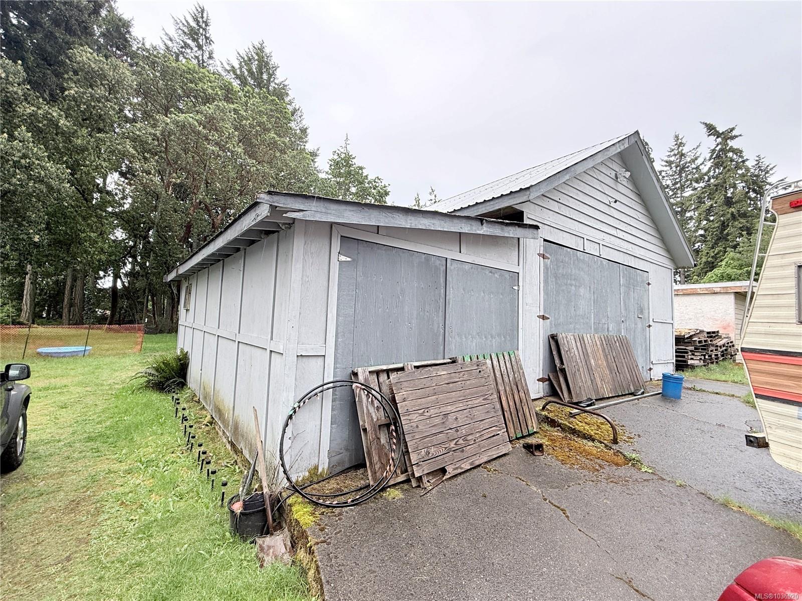 2321 Sooke Rd