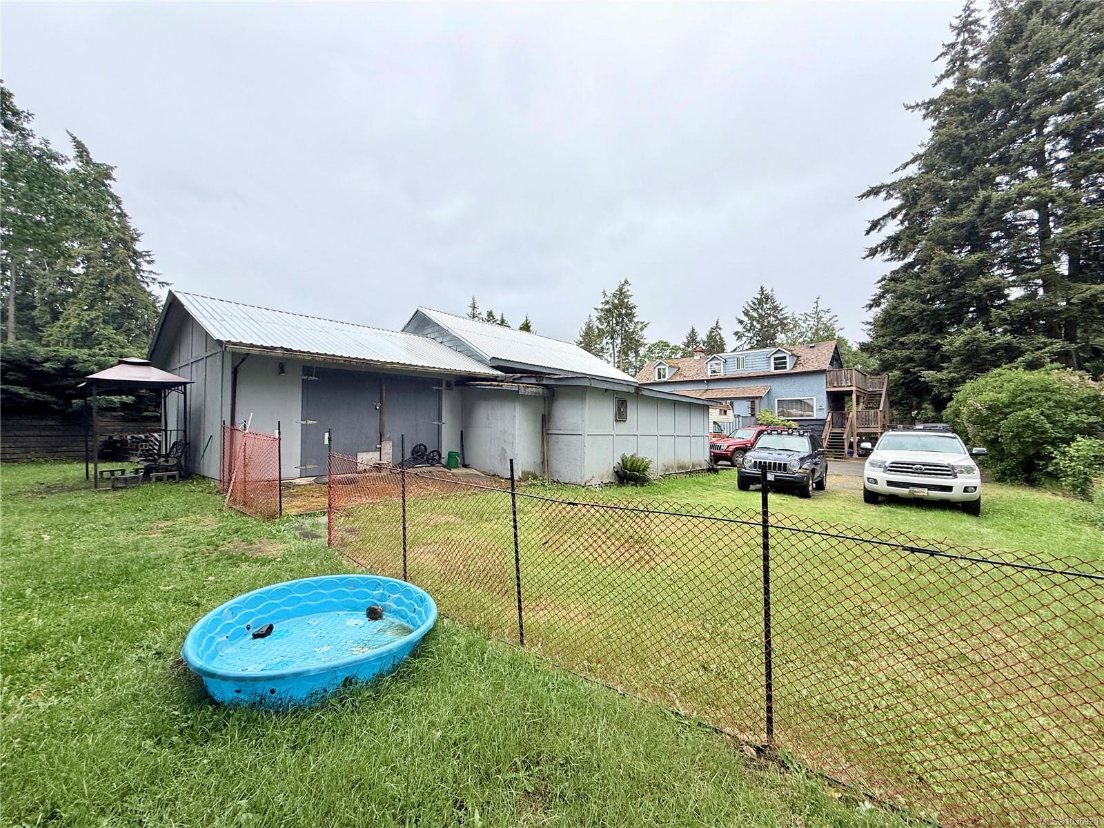 2321 Sooke Rd