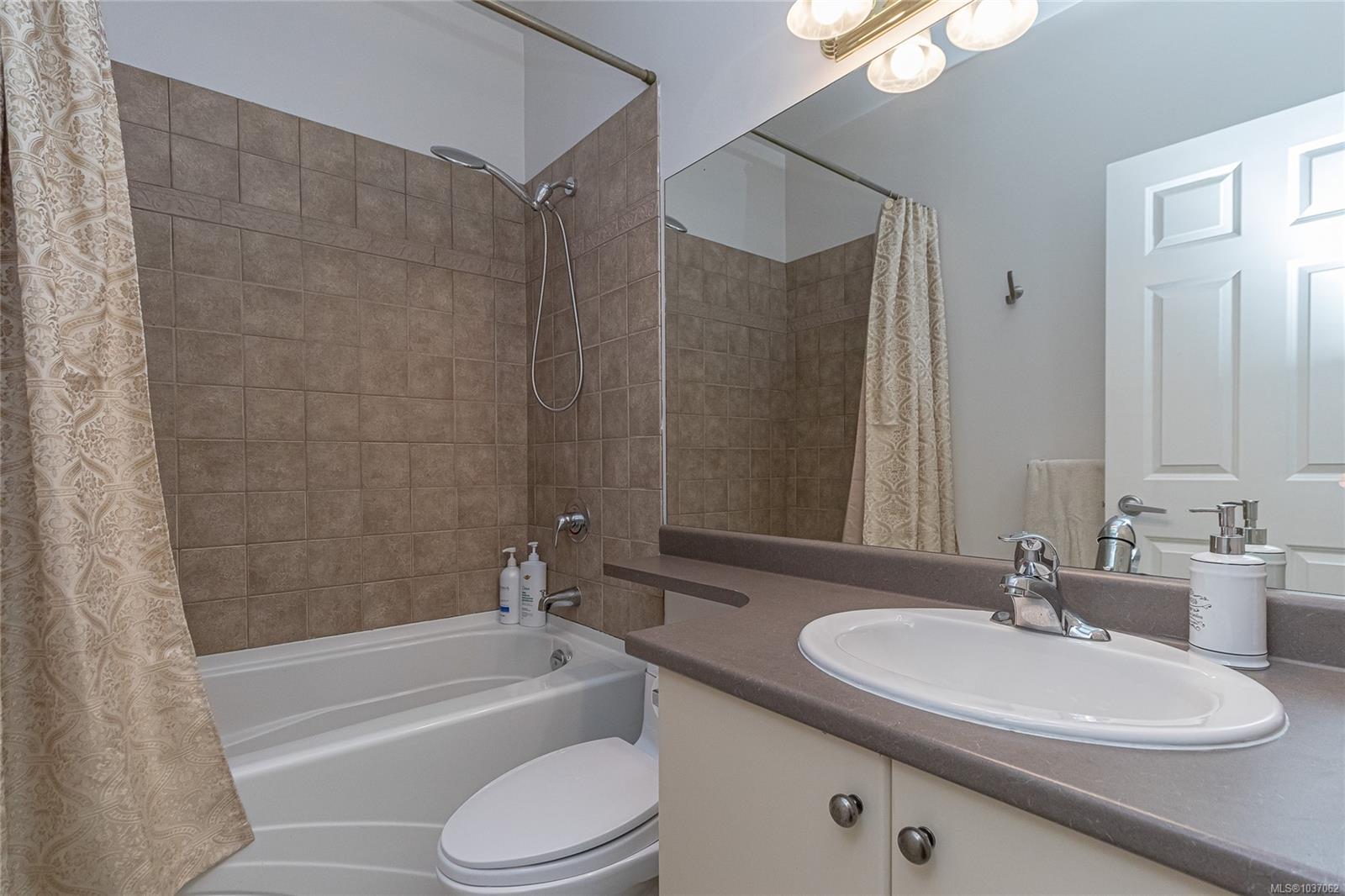 2120 Harrow Gate # 110