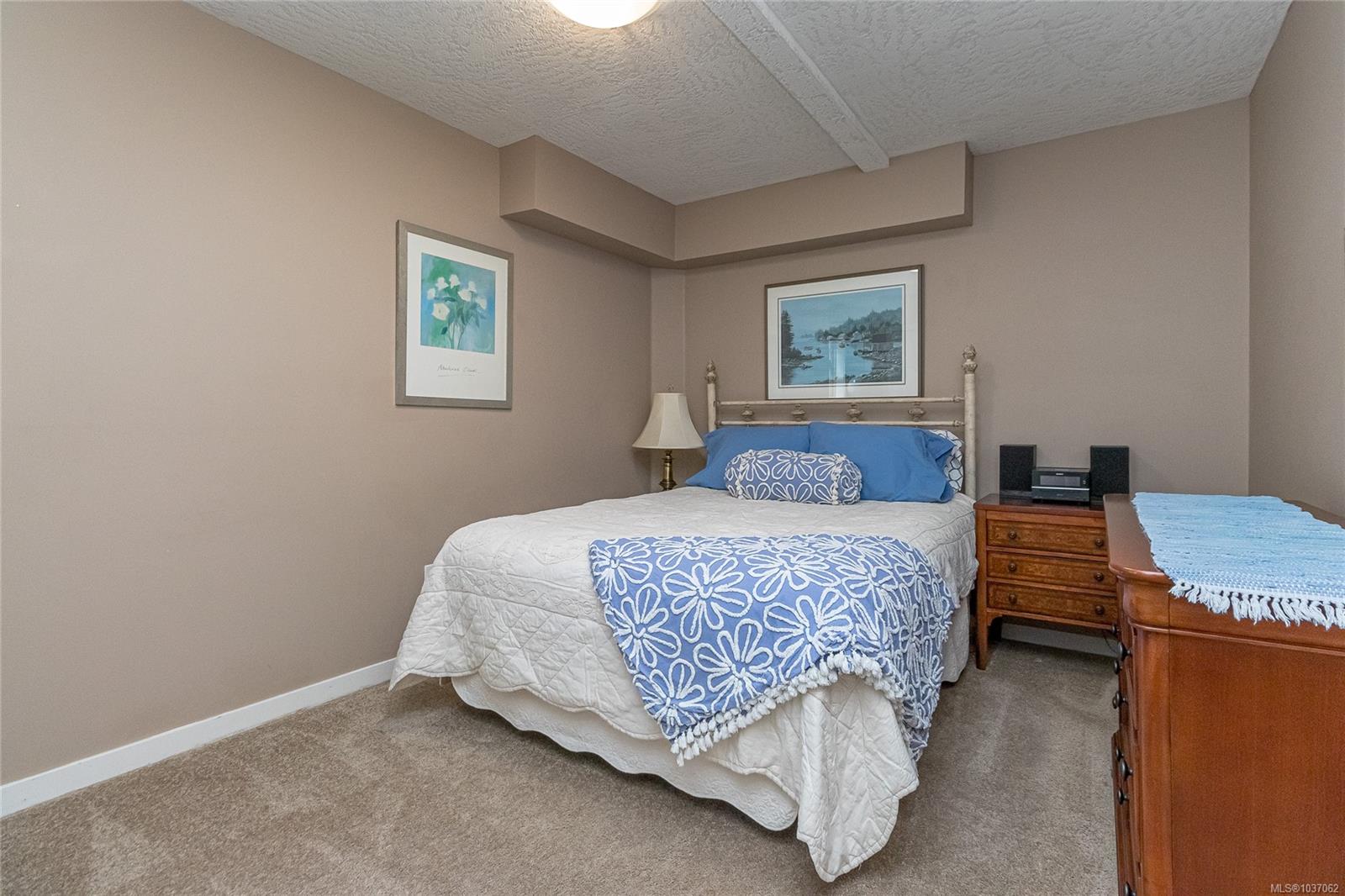 2120 Harrow Gate # 110