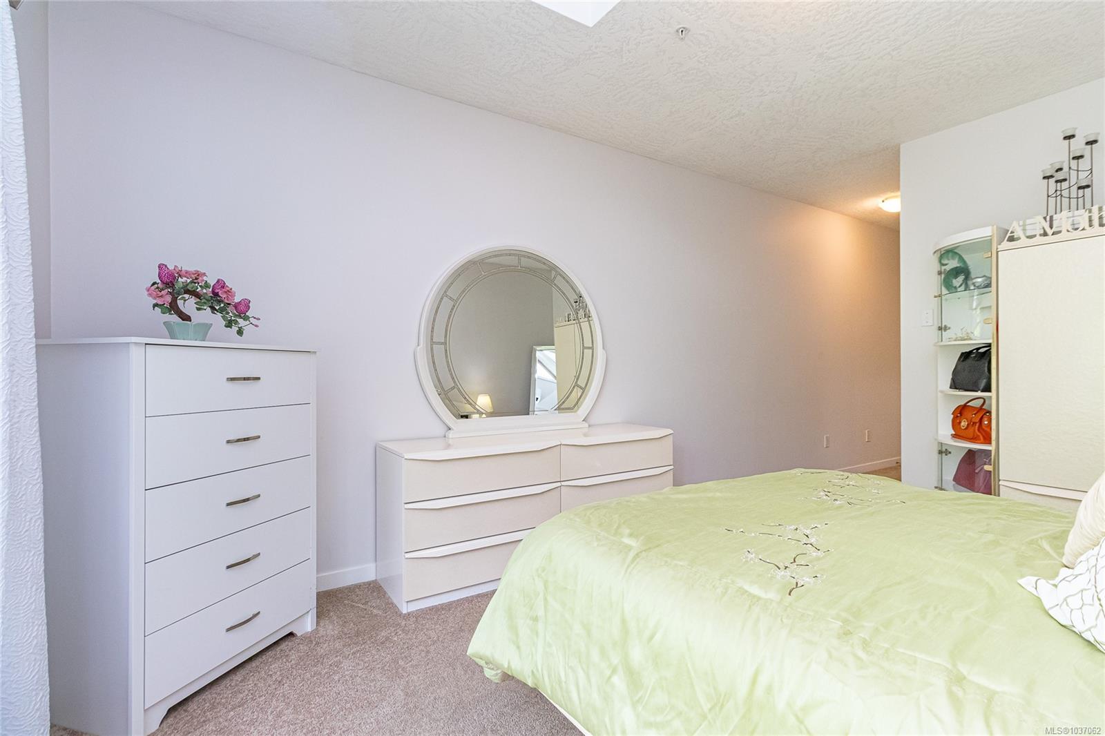 2120 Harrow Gate # 110