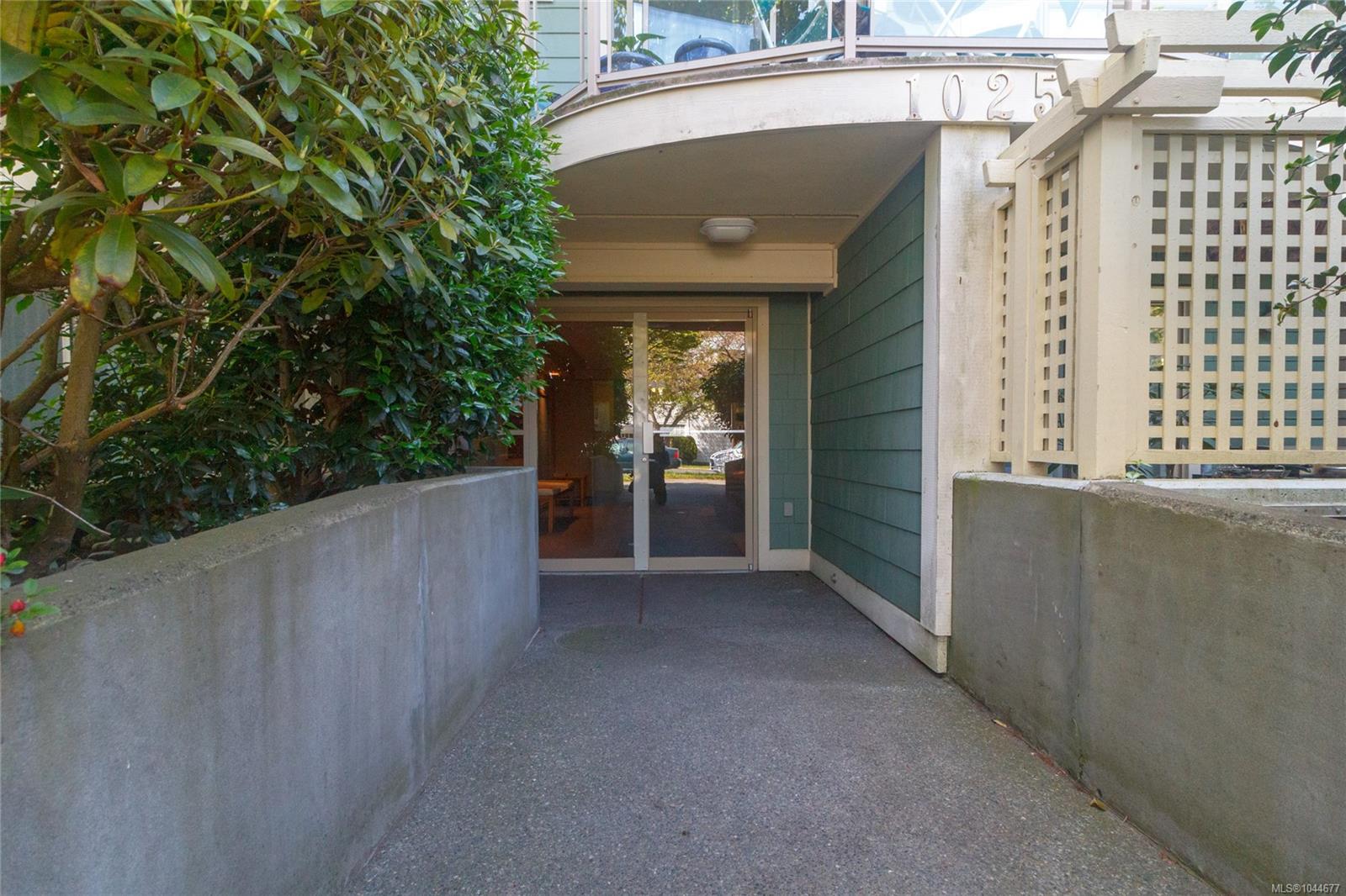 1025 Meares St #309