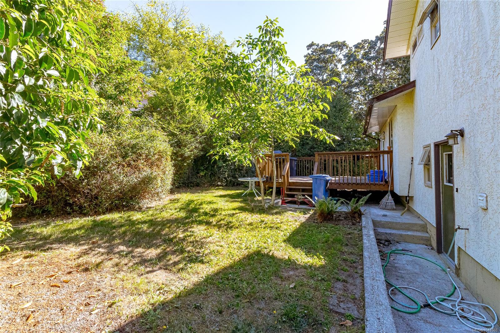 4167 Thornhill Cres