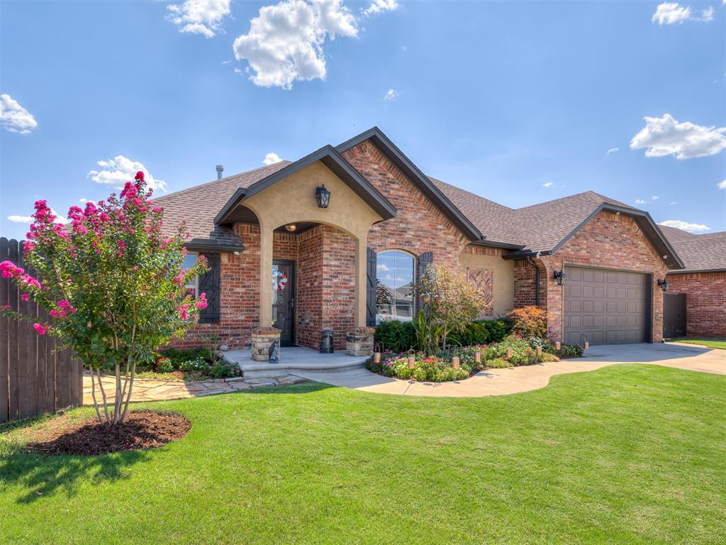 534 W Chickasaw Court Way