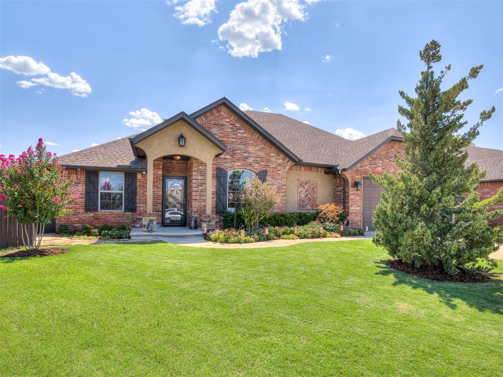 534 W Chickasaw Court Way