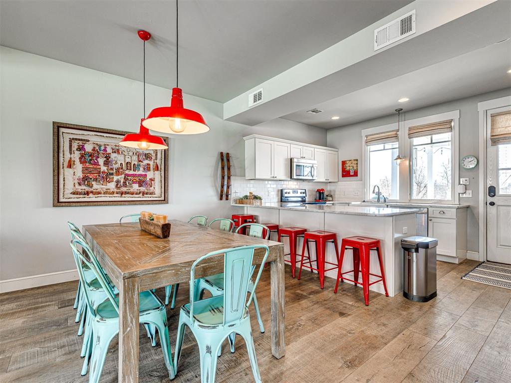 29 Boardwalk Unit: F